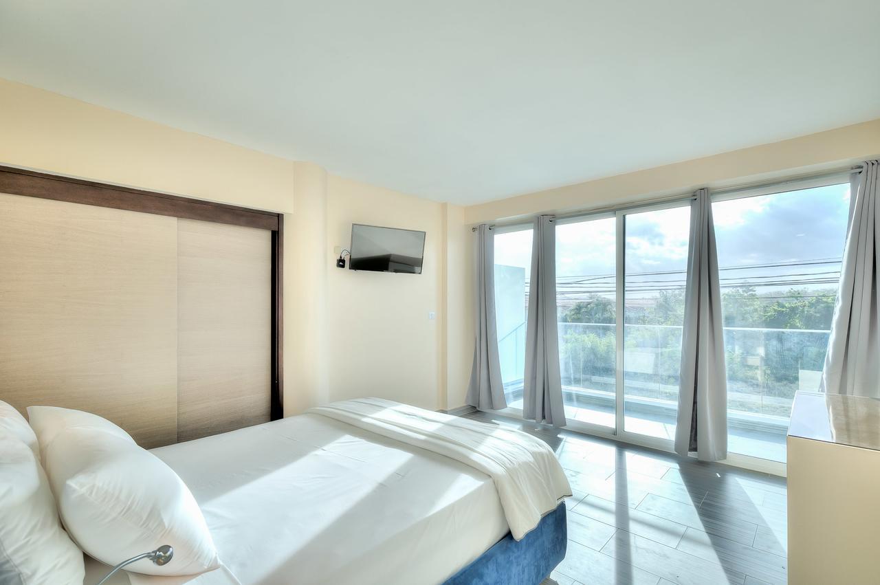Alkquimia Hotel, Lounge And Bar Bayahibe Buitenkant foto